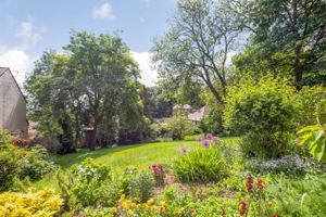 PHOTOS SHOW GENERAL VIEW OF RETIREMENT DEVELOPMENT- click for photo gallery
